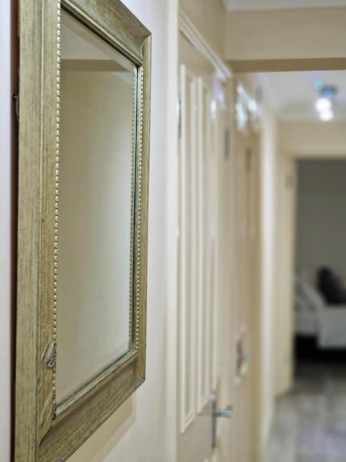 2 Bedrooms Flat In Great Location! Londyn Zewnętrze zdjęcie